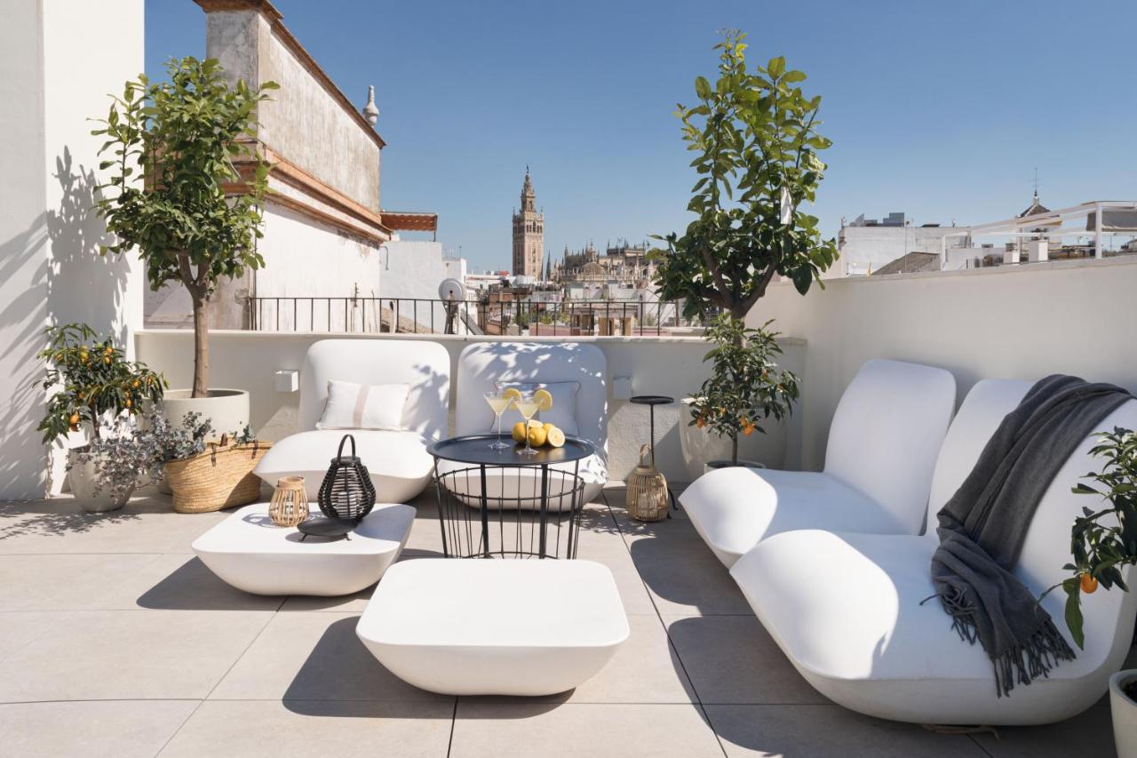 Mylu Suites By Puerta Catedral Siviglia Esterno foto