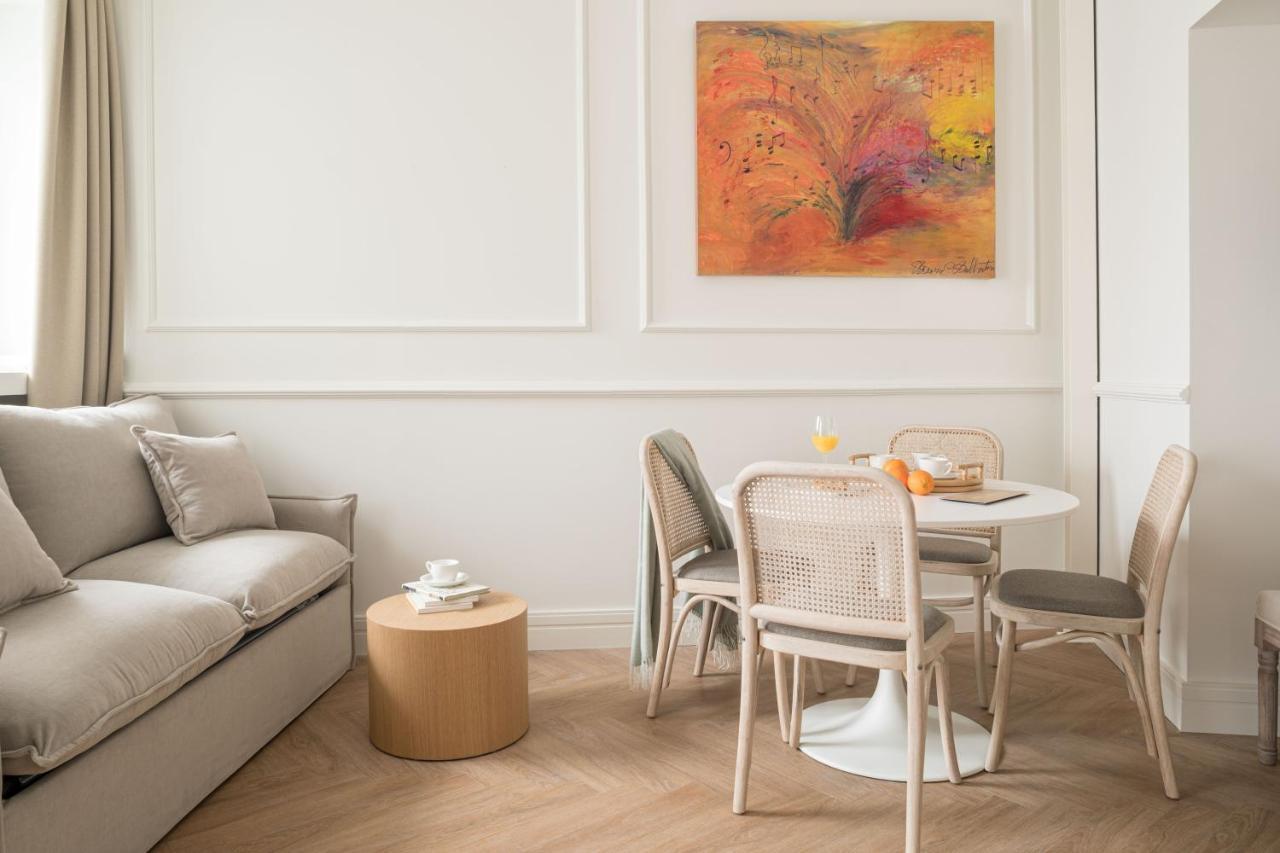 Mylu Suites By Puerta Catedral Siviglia Esterno foto