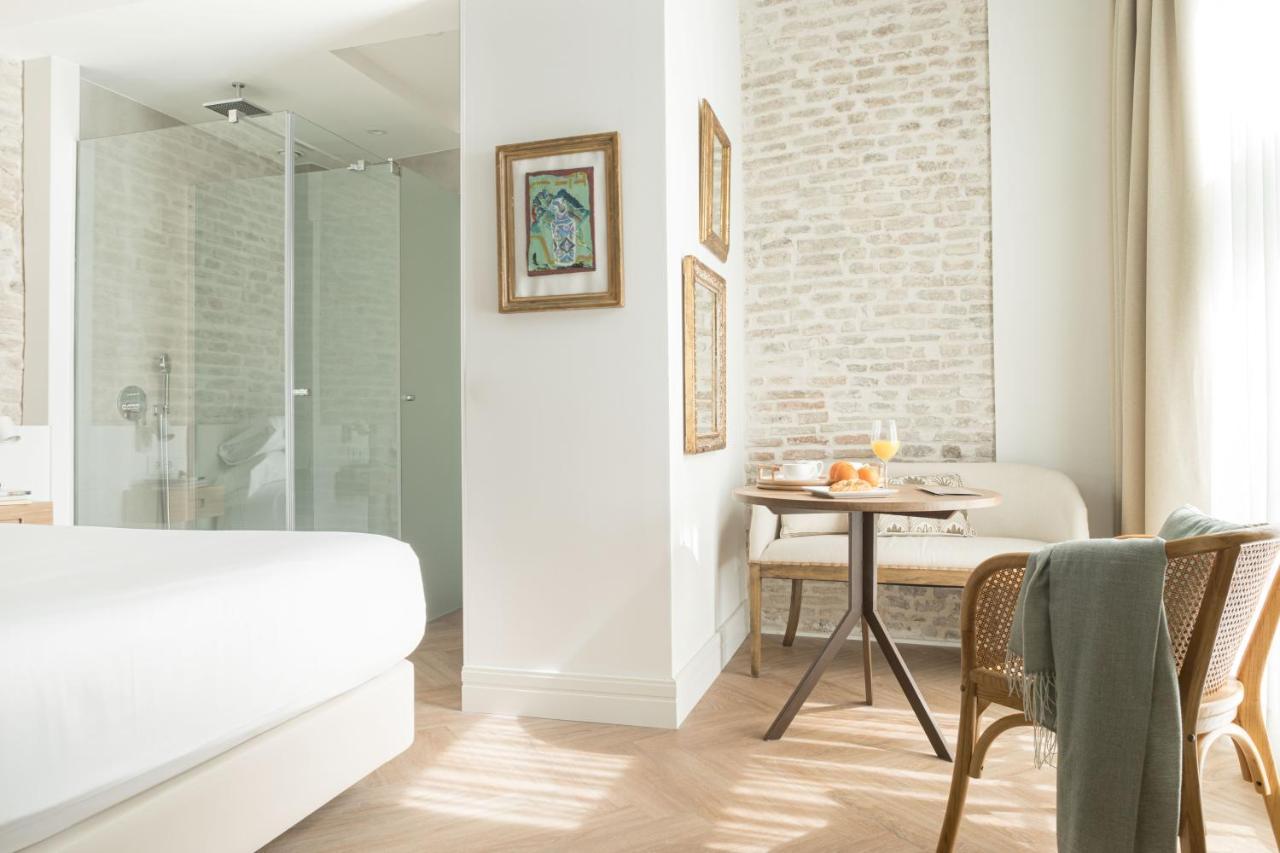 Mylu Suites By Puerta Catedral Siviglia Esterno foto