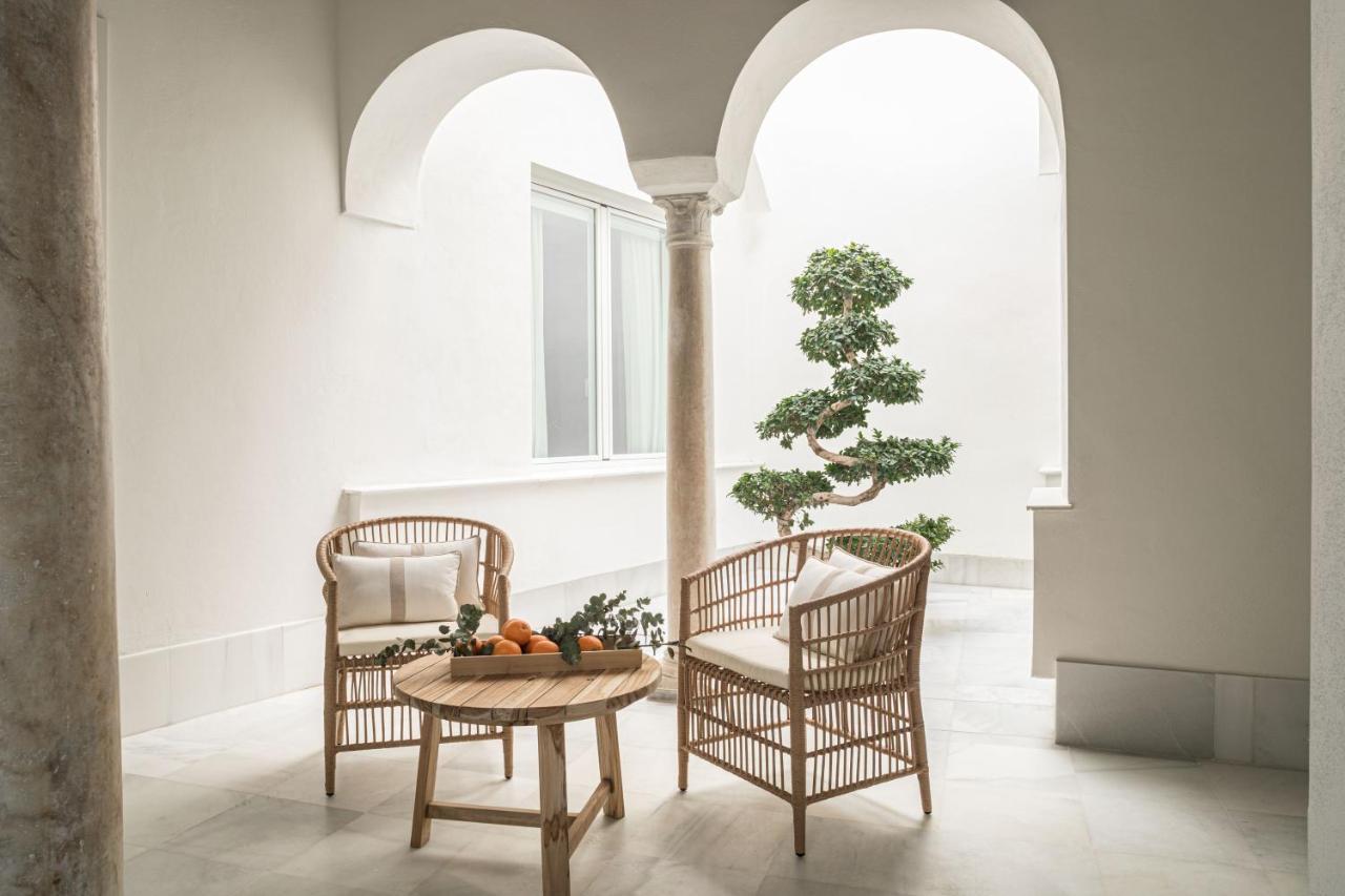Mylu Suites By Puerta Catedral Siviglia Esterno foto