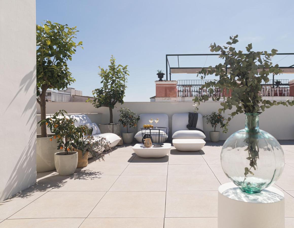 Mylu Suites By Puerta Catedral Siviglia Esterno foto