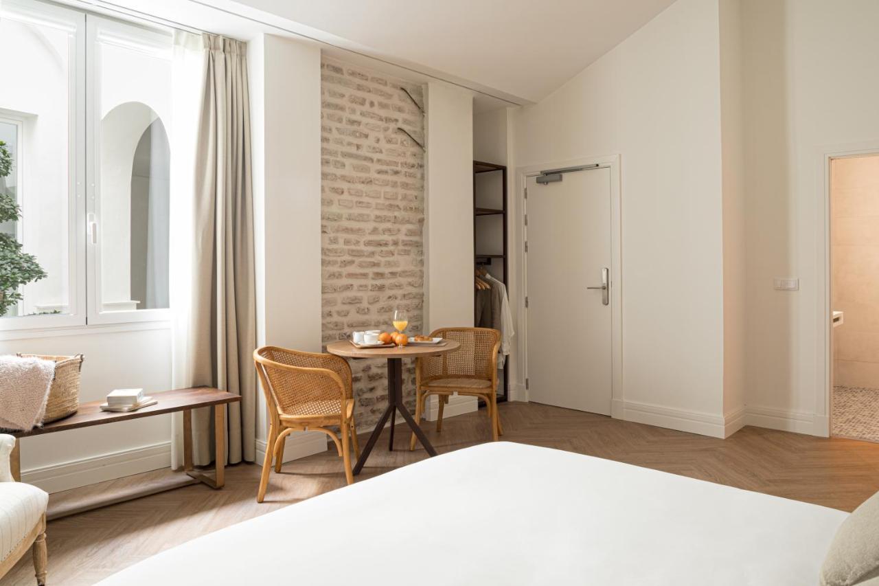 Mylu Suites By Puerta Catedral Siviglia Esterno foto