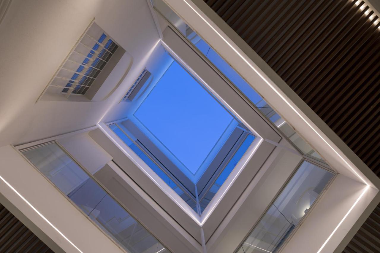 Mylu Suites By Puerta Catedral Siviglia Esterno foto