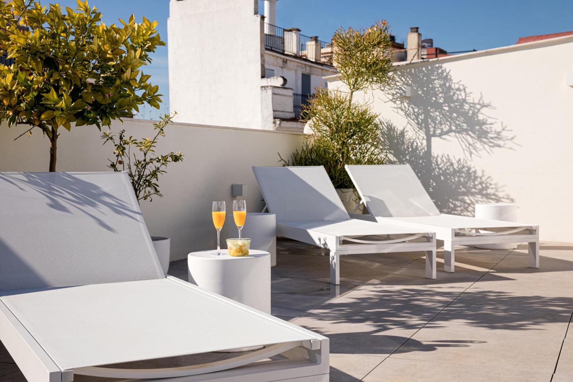 Mylu Suites By Puerta Catedral Siviglia Esterno foto